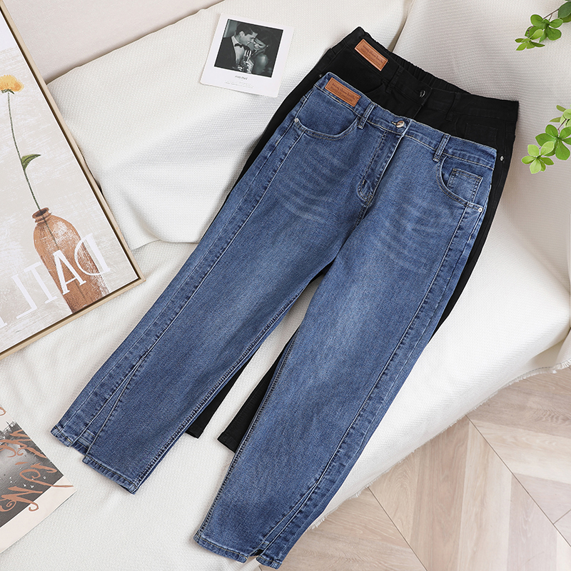 Plus-Size Cigarette Jeans for Women - Flattering Straight-Leg, Elastic Waist, Cropped Design, Versatile Summer Pants for Curvy Figures Plus-Size Cigarette Jeans for Women - Flattering Straight-Leg, Elastic Waist, Cropped Design, Versatile Summer Pants for Curvy Figures