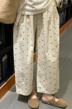 Plus-Size Cloud Pants for Women, Slimming Wide-Leg Casual Cropped Balloon Pants, Japanese Style, Perfect for Short Stature