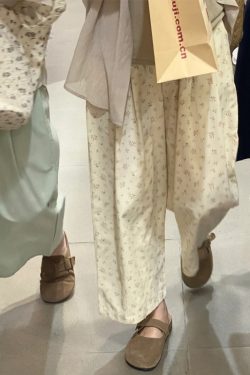 Plus-Size Cloud Pants for Women, Slimming Wide-Leg Casual Cropped Balloon Pants, Japanese Style, Perfect for Short Stature