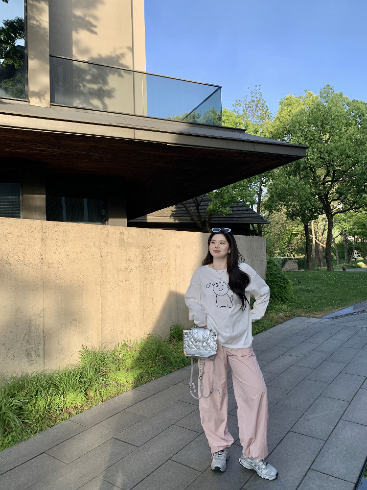 Plus Size Cute Cream Dog Print Long Sleeve T-Shirt - Round Neck Sun Protection Cover-Up - Casual 90s Style Top Plus Size Cute Cream Dog Print Long Sleeve T-Shirt - Round Neck Sun Protection Cover-Up - Casual 90s Style Top