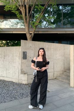 Plus Size Designer Lace One-Shoulder Top - Slimming Pleated Short T-Shirt for Summer - Trendy Chubby Style