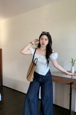 Plus Size Designer Lace One-Shoulder Top - Slimming Pleated Short T-Shirt for Summer - Trendy Chubby Style