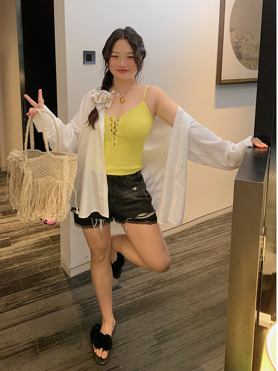 Plus Size Drawstring Strap Vest for Women - 2025 Summer Micro Fat Top in Pure Desire Style Plus Size Drawstring Strap Vest for Women - 2025 Summer Micro Fat Top in Pure Desire Style