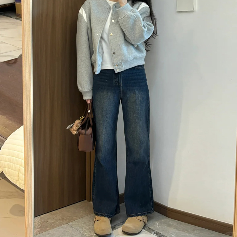 Plus-Size Flared Straight-Leg Jeans for Women - 2025 New Style, Flattering Curvy Fit, Perfect for Petites, Trendy Casual Fashion Plus-Size Flared Straight-Leg Jeans for Women - 2025 New Style, Flattering Curvy Fit, Perfect for Petites, Trendy Casual Fashion