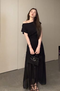 Plus-Size Flattering Off-Shoulder Summer Dress, Long Patchwork Little Black Dress for Women, Trendy and Fashionable Design