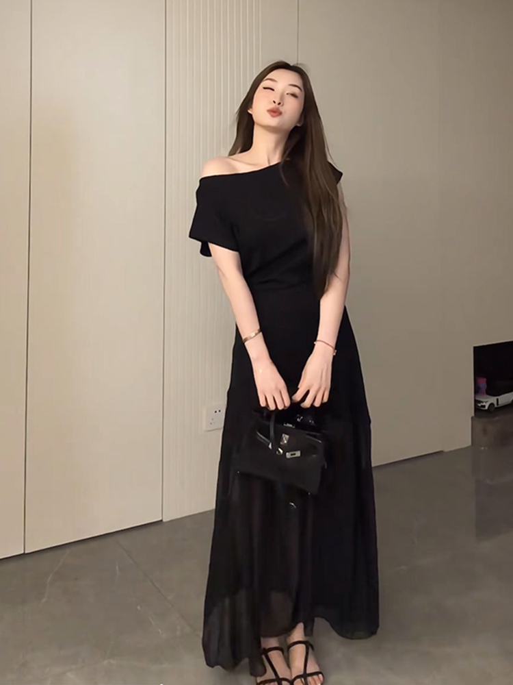 Plus-Size Flattering Off-Shoulder Summer Dress, Long Patchwork Little Black Dress for Women, Trendy and Fashionable Design Plus-Size Flattering Off-Shoulder Summer Dress, Long Patchwork Little Black Dress for Women, Trendy and Fashionable Design