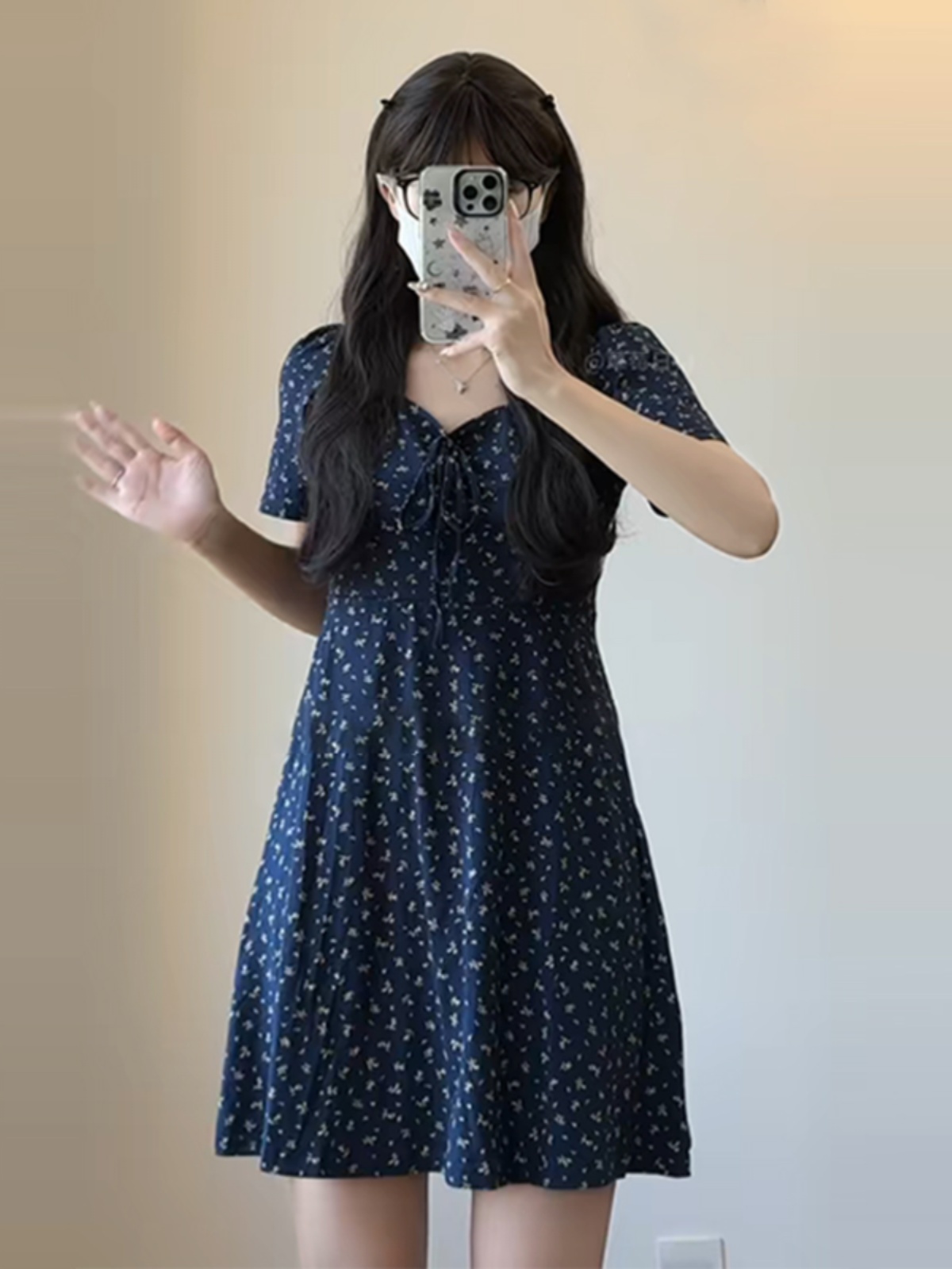 Plus-Size Floral Fitted Bellflower Dress with Square Neck - Summer Slimming Tea Dress for Women Plus-Size Floral Fitted Bellflower Dress with Square Neck - Summer Slimming Tea Dress for Women