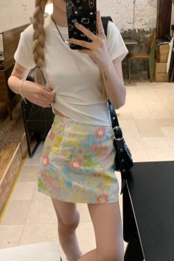 Plus Size Floral Half Skirt for Women - Summer A-Line High Waist Bodycon Short Skirt with Colorful Oil Painting Design