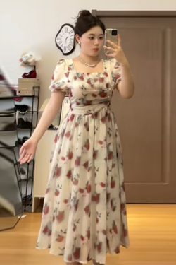 Plus-Size Floral Puff Sleeve Fairy Dress with Square Neck - Elegant Vintage Summer Style for Women