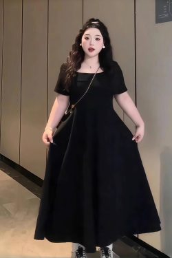 Plus-Size French Hepburn-Style Square-Neck Dress with Flattering A-Line Skirt for Summer, Perfect for Pear-Shaped Figures