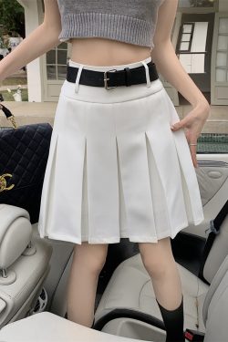 Plus Size Gray College-Style Pleated Skirt for Women, High-Waisted A-Line Short Skirt, Trendy Casual Fashion