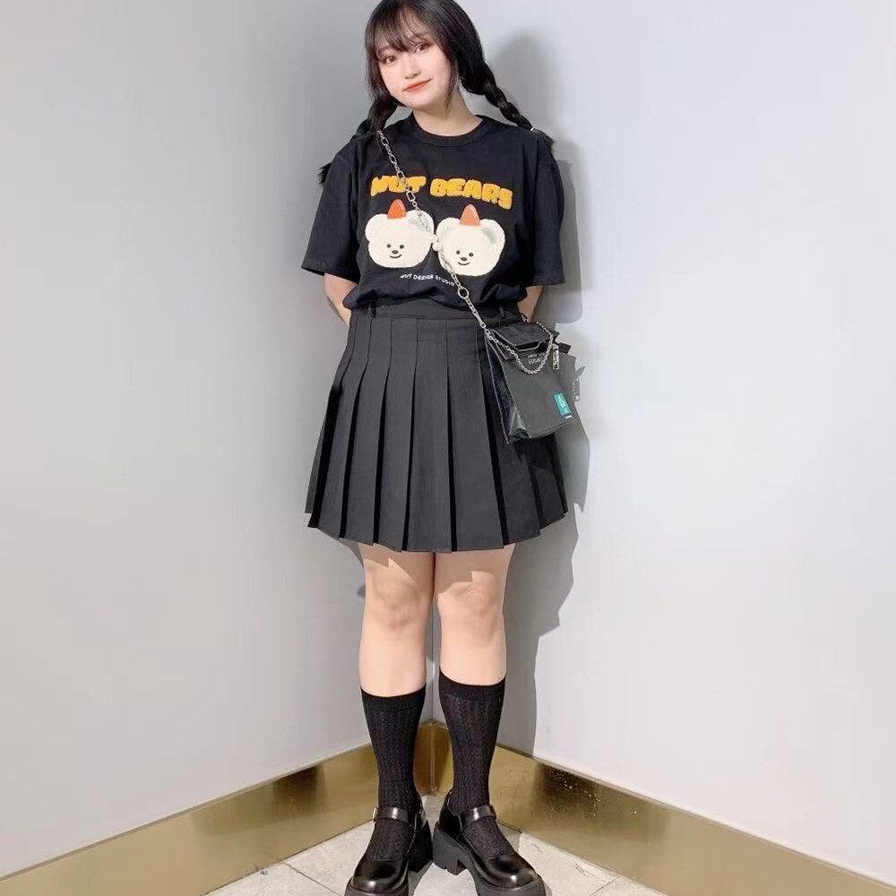 Plus Size Gray High-Waisted A-Line Pleated Skirt for Women - Slimming Short Solid Color Design with Sophisticated Style Plus Size Gray High-Waisted A-Line Pleated Skirt for Women - Slimming Short Solid Color Design with Sophisticated Style