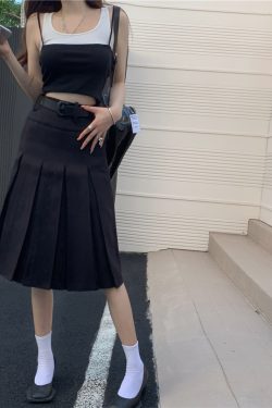 Plus-Size Gray Pleated A-Line Skirt for Women, Mid-Length Korean Style, Slimming College Fashion Design