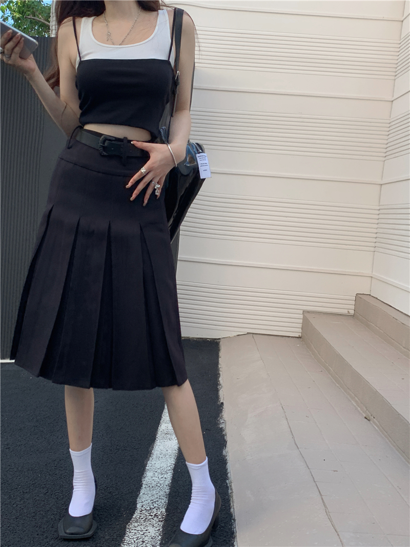 Plus-Size Gray Pleated A-Line Skirt for Women, Mid-Length Korean Style, Slimming College Fashion Design Plus-Size Gray Pleated A-Line Skirt for Women, Mid-Length Korean Style, Slimming College Fashion Design