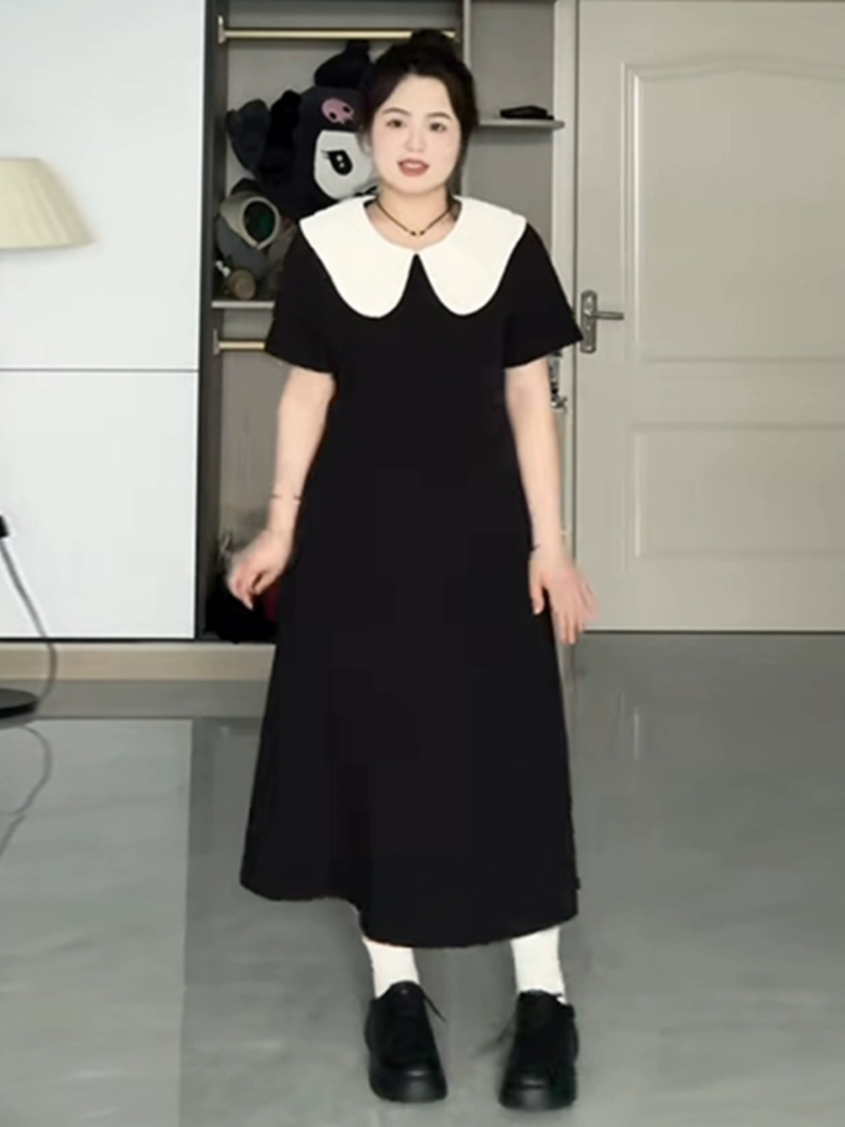 Plus-Size Hepburn-Style Summer Dress with Bellflower Design, Slimming Waist, French Doll Collar, Vintage Tea Dress for Curvy Women Plus-Size Hepburn-Style Summer Dress with Bellflower Design, Slimming Waist, French Doll Collar, Vintage Tea Dress for Curvy Women