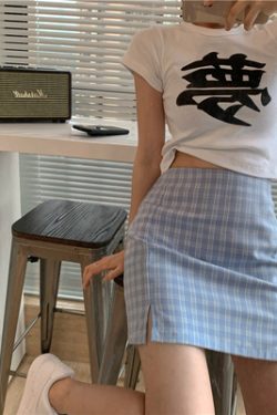 Plus-Size High-Waisted A-Line Plaid Mini Skirt - College Style Slimming Bodycon Skirt for Women