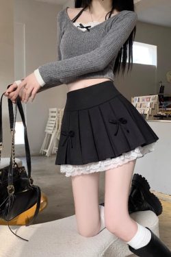 Plus Size High-Waisted A-Line Puff Skirt with Lace Trim and Bow, Gray Summer Design, Pleated Short Skirt for Women