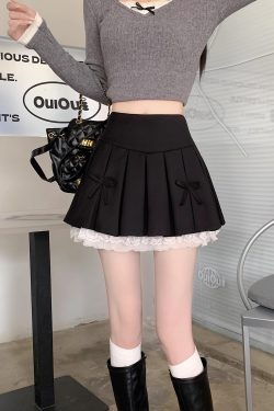 Plus Size High-Waisted A-Line Puff Skirt with Lace Trim and Bow, Gray Summer Design, Pleated Short Skirt for Women