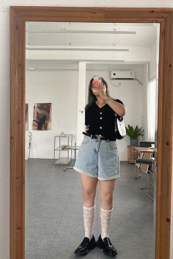 Plus-Size High-Waisted Loose-Fitting Denim Shorts with Rolled Hem - Classic Casual Straight-Leg Style for Everyday Wear