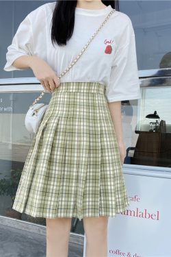 Plus Size High-Waisted Plaid Pleated Mid-Length Skirt, A-Line Puff Skirt in JK Style for Women, Trendy 90s Inspired Fashion