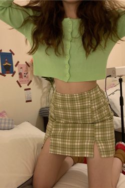 Plus Size High-Waisted Purple Plaid Bodycon Skirt with Slit for Women - Flattering Short Skirt for Curvy Figures, Trendy Fashion Essential