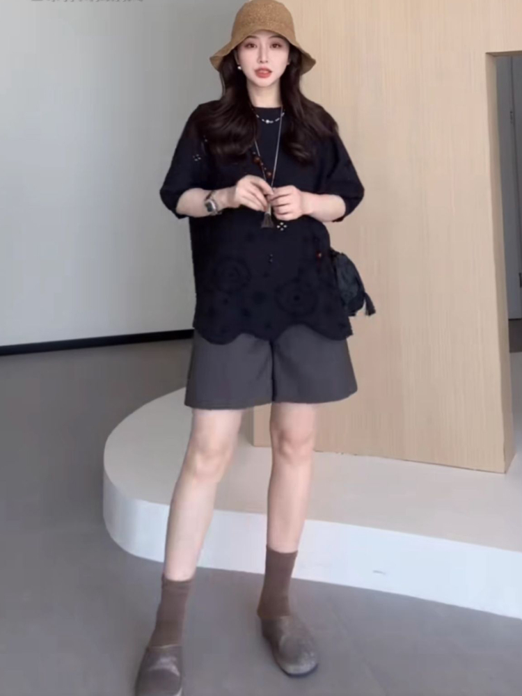 Plus Size Hollowed-Out Lace Short Sleeve Shirt for Women - Flattering Loose Fit, Perfect for Curvy Figures, Stylish and Comfortable Plus Size Hollowed-Out Lace Short Sleeve Shirt for Women - Flattering Loose Fit, Perfect for Curvy Figures, Stylish and Comfortable