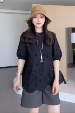 Plus Size Hollowed-Out Lace Short Sleeve Shirt for Women - Flattering Loose Fit, Perfect for Curvy Figures, Stylish and Comfortable