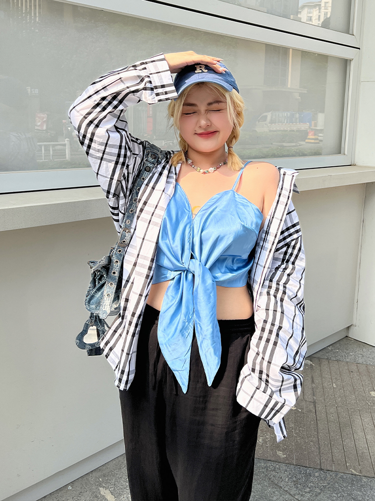 Plus Size HyunA Style Strap Tank Top - Trendy Slimming Inner Layer for Women, Sexy Must-Have Fashion Essential Plus Size HyunA Style Strap Tank Top - Trendy Slimming Inner Layer for Women, Sexy Must-Have Fashion Essential