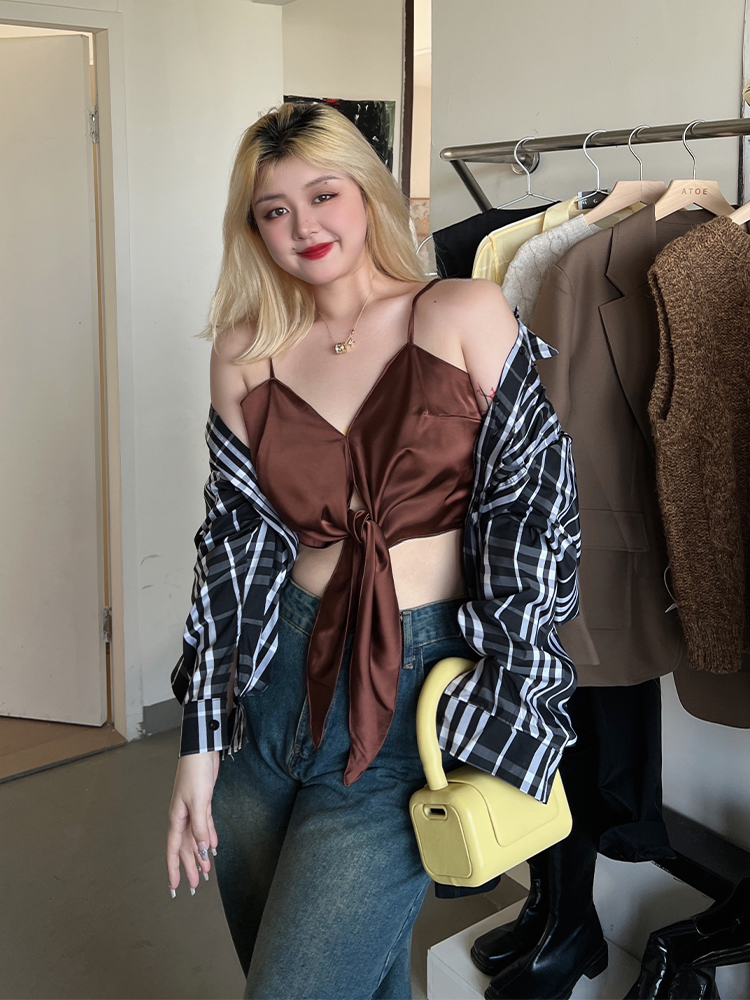 Plus Size HyunA Style Strap Tank Top - Trendy Slimming Inner Layer for Women, Sexy Must-Have Fashion Essential Plus Size HyunA Style Strap Tank Top - Trendy Slimming Inner Layer for Women, Sexy Must-Have Fashion Essential