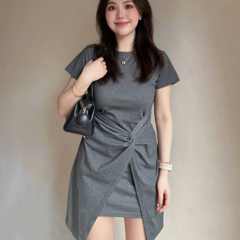 Plus Size Irregular Short Sleeve Dress for Women, Flattering Waist-Cinching T-Shirt Style, Summer Chic for Pear-Shaped Figures Plus Size Irregular Short Sleeve Dress for Women, Flattering Waist-Cinching T-Shirt Style, Summer Chic for Pear-Shaped Figures