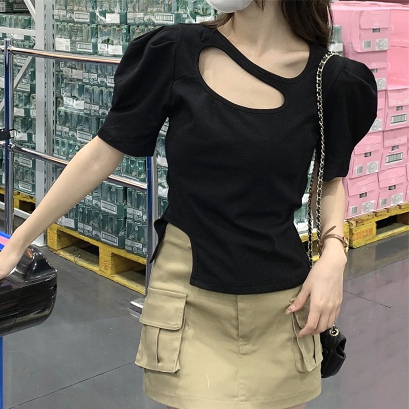 Plus-Size Irregular Short Sleeve T-Shirt for Women - Summer Korean Design, Slim Fit, Flattering Cropped Shoulder Top Plus-Size Irregular Short Sleeve T-Shirt for Women - Summer Korean Design, Slim Fit, Flattering Cropped Shoulder Top
