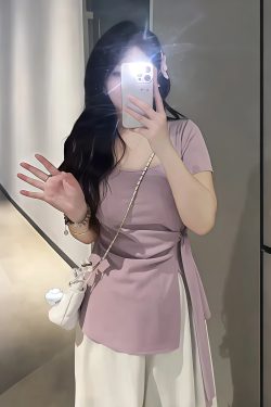 Plus-Size Irregular U-Neck Short Sleeve T-Shirt for Women - Flattering Cinched Waist, Summer Essential, French Design