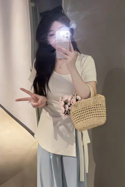 Plus-Size Irregular U-Neck Short Sleeve T-Shirt for Women - Flattering Cinched Waist, Summer Essential, French Design