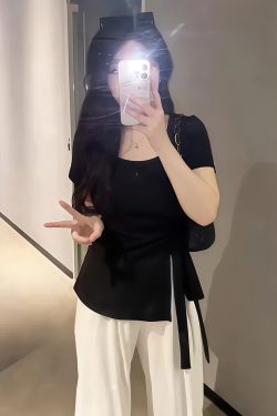 Plus-Size Irregular U-Neck Short Sleeve T-Shirt for Women - Flattering Cinched Waist, Summer Essential, French Design