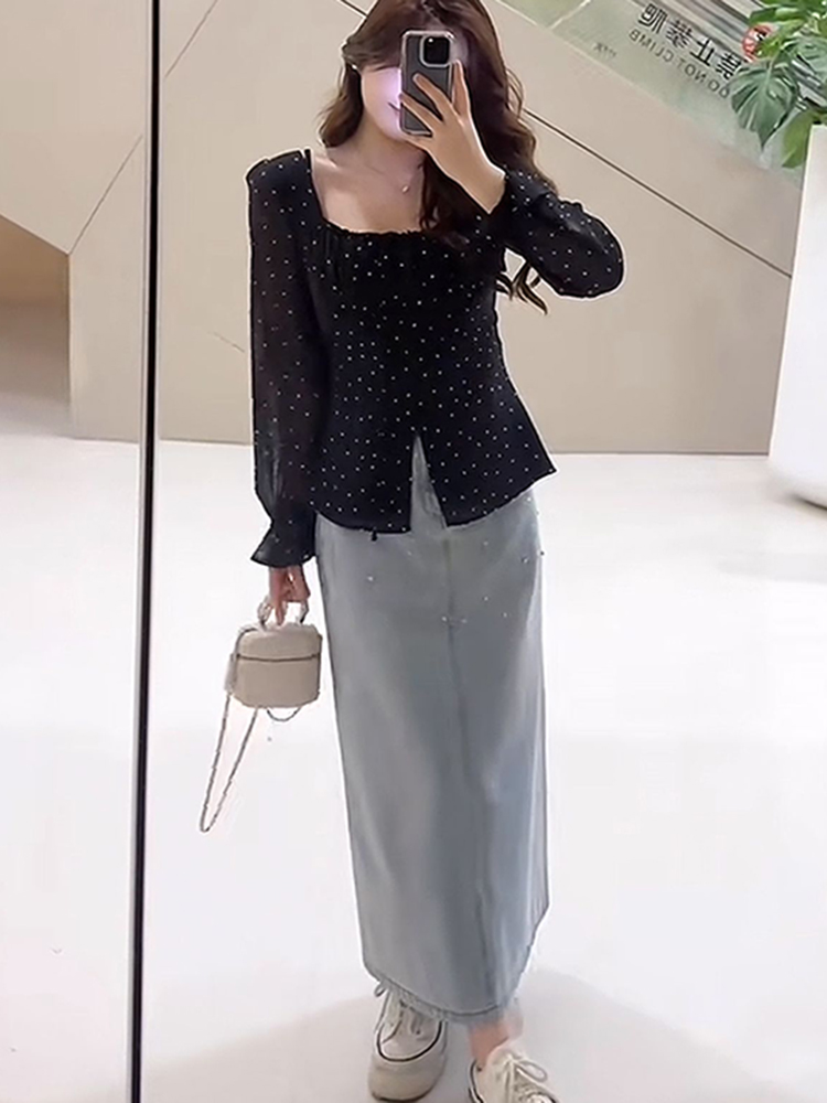 Plus Size Korean-Style Black Polka Dot Blouse for Women - Flattering Square Neck, Waist-Cinching Design, Perfect for Chubby Figures Plus Size Korean-Style Black Polka Dot Blouse for Women - Flattering Square Neck, Waist-Cinching Design, Perfect for Chubby Figures