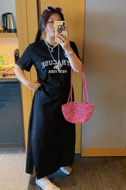 Plus-Size Letter Print Dress for Women, Slimming Summer 2025 Black Long Skirt with Slit, Chic and Comfortable Fashion