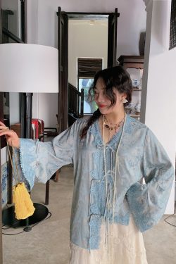 Plus Size Long Sleeve V-Neck Lace Shirt for Women - New Chinese Style National Wind Spring 2025 Top