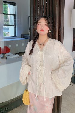 Plus Size Long Sleeve V-Neck Lace Shirt for Women - New Chinese Style National Wind Spring 2025 Top