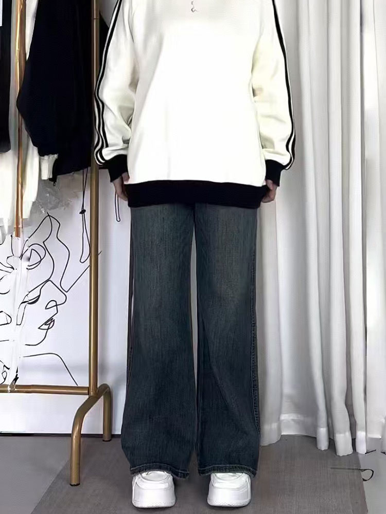 Plus-Size Loose Straight-Leg Jeans for Pear-Shaped Figures, Slimming Fit for Thick Thighs and Wide Hips, Trendy Comfort Fashion Plus-Size Loose Straight-Leg Jeans for Pear-Shaped Figures, Slimming Fit for Thick Thighs and Wide Hips, Trendy Comfort Fashion