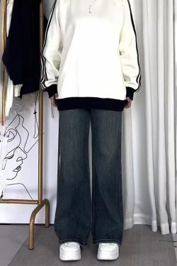 Plus-Size Loose Straight-Leg Jeans for Pear-Shaped Figures, Slimming Fit for Thick Thighs and Wide Hips, Trendy Comfort Fashion