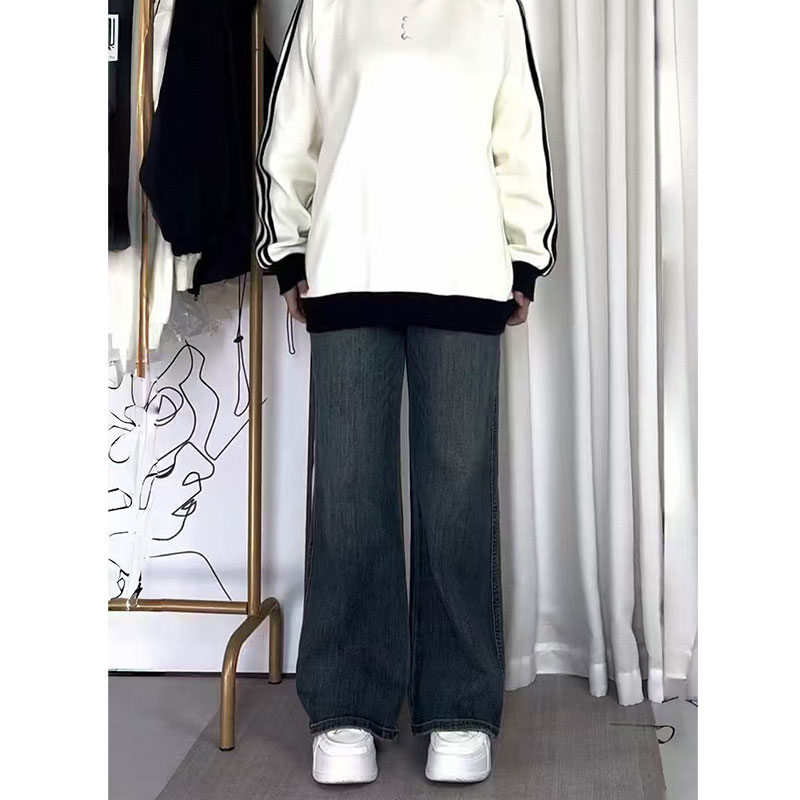 Plus-Size Loose Straight-Leg Jeans for Pear-Shaped Figures, Slimming Fit for Thick Thighs and Wide Hips, Trendy Comfort Fashion Plus-Size Loose Straight-Leg Jeans for Pear-Shaped Figures, Slimming Fit for Thick Thighs and Wide Hips, Trendy Comfort Fashion