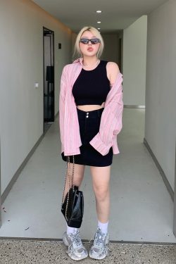 Plus Size Minimalist Oversized Striped Shirt Jacket - Breathable Sun Protection for Fresh Summer Style