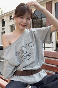 Plus Size Off-Shoulder Letter Print T-Shirt for Women, Summer Loose Fit Top, Flattering Curvy Style, Belly Coverage, Casual American Fashion