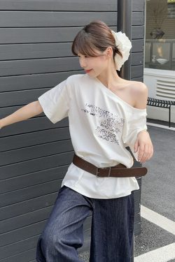 Plus Size Off-Shoulder Letter Print T-Shirt for Women, Summer Loose Fit Top, Flattering Curvy Style, Belly Coverage, Casual American Fashion