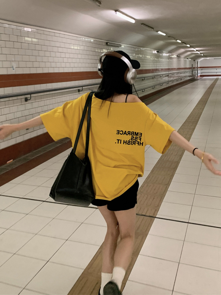 Plus Size Off-Shoulder Letter T-Shirt for Women - Summer Short Sleeve Loose Fit Slimming Top - Spicy Girl American Style Plus Size Off-Shoulder Letter T-Shirt for Women - Summer Short Sleeve Loose Fit Slimming Top - Spicy Girl American Style