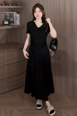 Plus Size Off-Shoulder Short Sleeve T-Shirt and Skirt Two-Piece Set for Women, Casual Summer Outfit, Slimming Fashionable Style