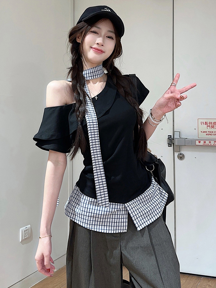 Plus Size Off-Shoulder Short Sleeve T-Shirt for Women, Summer Spliced Faux Two-Piece Top, Sweet and Spicy Slim Fit Style Plus Size Off-Shoulder Short Sleeve T-Shirt for Women, Summer Spliced Faux Two-Piece Top, Sweet and Spicy Slim Fit Style