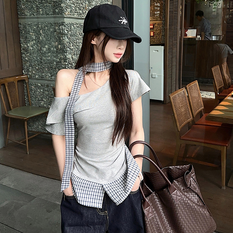 Plus Size Off-Shoulder Short Sleeve T-Shirt for Women, Summer Spliced Faux Two-Piece Top, Sweet and Spicy Slim Fit Style Plus Size Off-Shoulder Short Sleeve T-Shirt for Women, Summer Spliced Faux Two-Piece Top, Sweet and Spicy Slim Fit Style