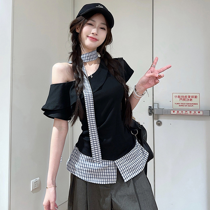 Plus Size Off-Shoulder Short Sleeve T-Shirt for Women, Summer Spliced Faux Two-Piece Top, Sweet and Spicy Slim Fit Style Plus Size Off-Shoulder Short Sleeve T-Shirt for Women, Summer Spliced Faux Two-Piece Top, Sweet and Spicy Slim Fit Style