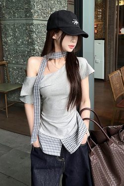 Plus Size Off-Shoulder Short Sleeve T-Shirt for Women, Summer Spliced Faux Two-Piece Top, Sweet and Spicy Slim Fit Style